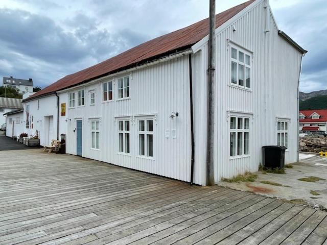 1. Etg I Dampskipsbrygga, Lodingen Havn Exteriér fotografie