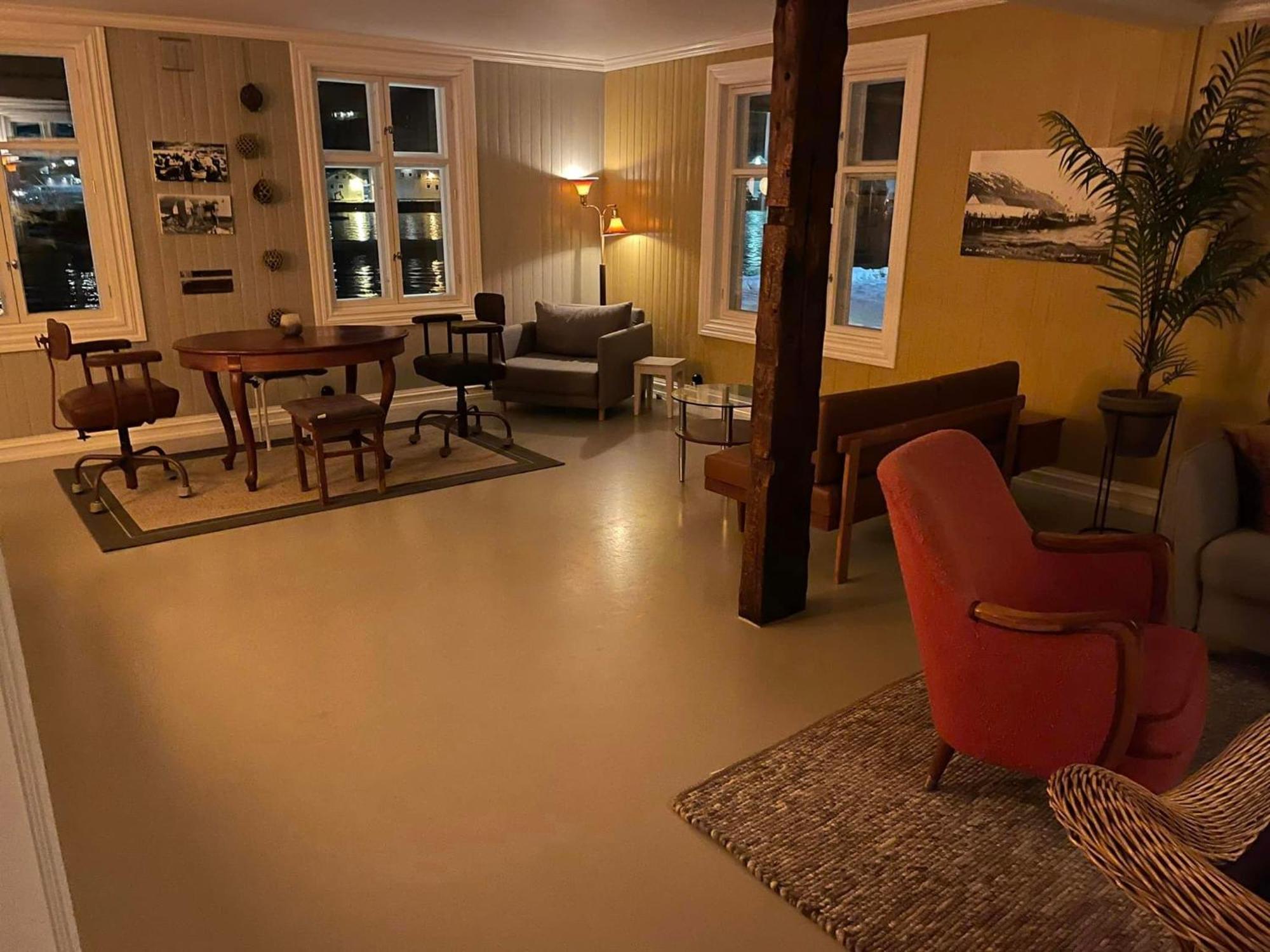 1. Etg I Dampskipsbrygga, Lodingen Havn Exteriér fotografie